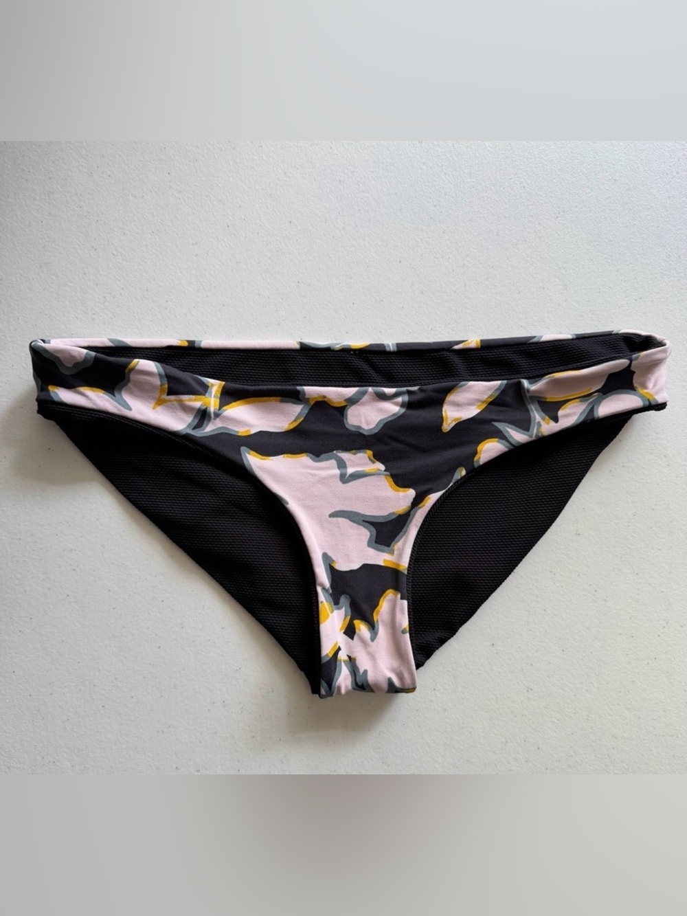 Maaji Reversible Bikini Bottoms *matching top available*